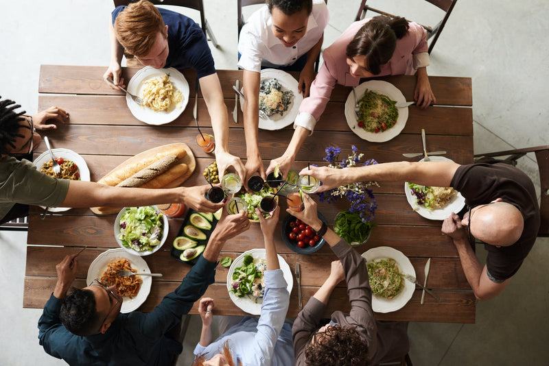 When Mealtime makes Memories - 10 Prompt Questions Guaranteed to Get Your Family Talking